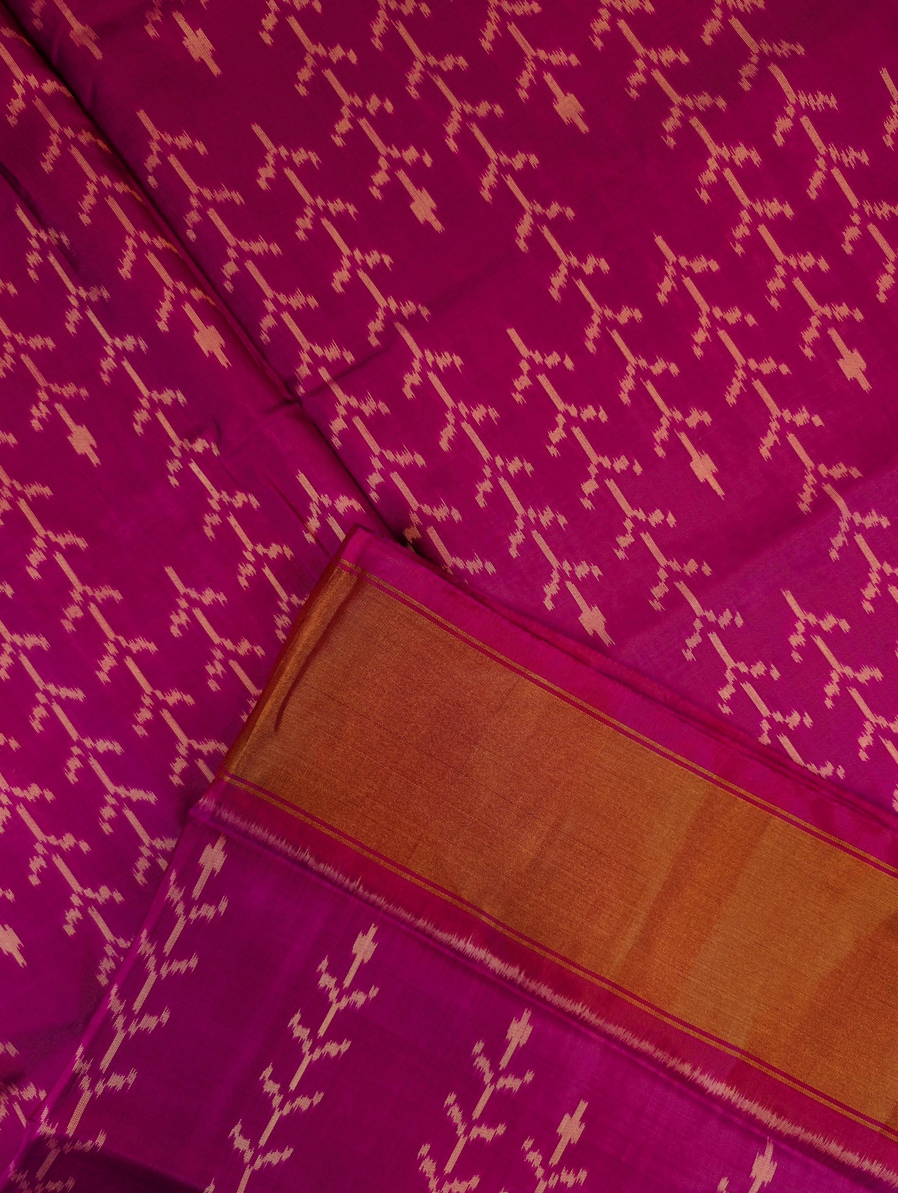 Handloom Patola Pure Silk Saree X Magenta Vine