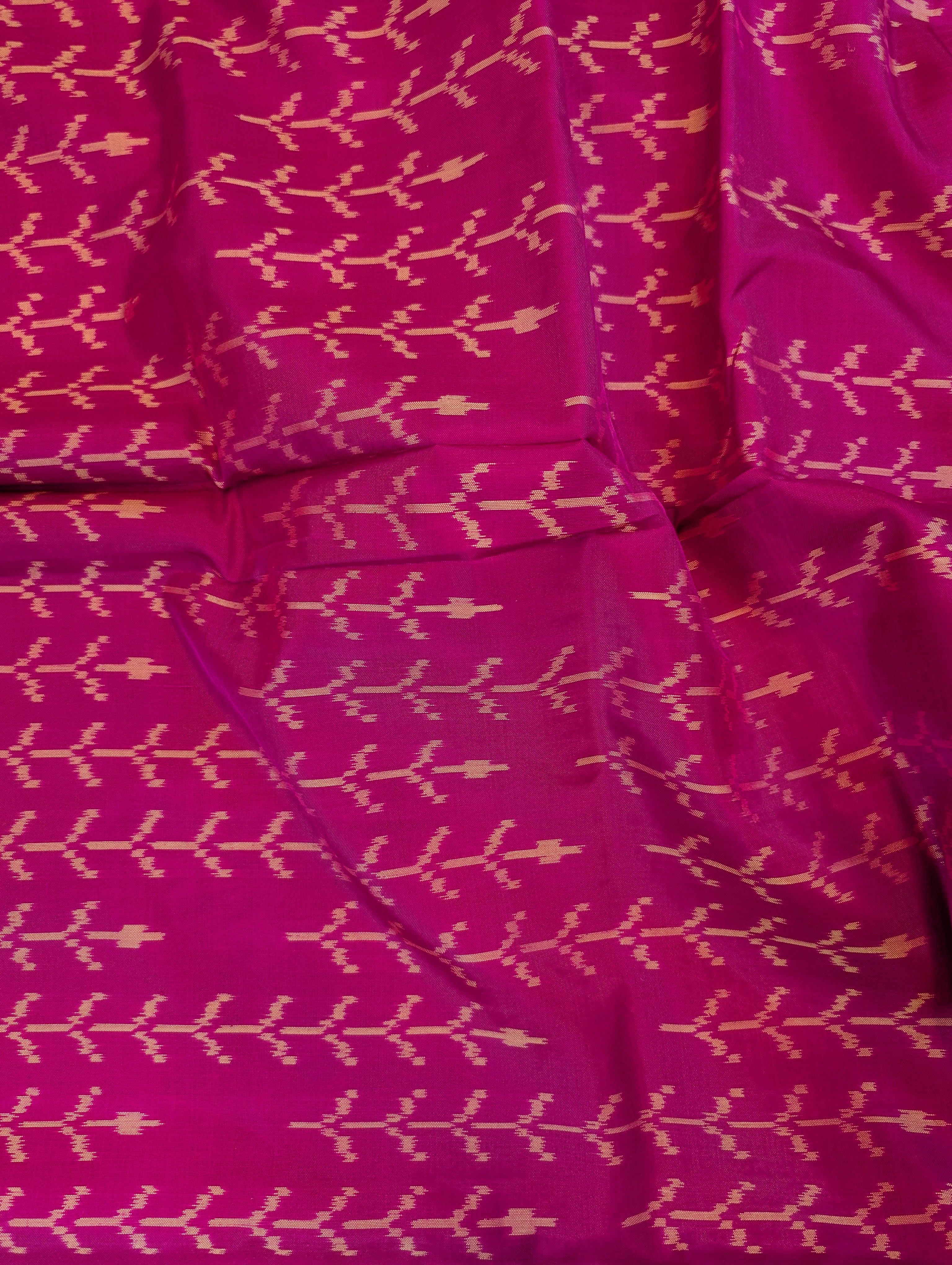 Handloom Patola Pure Silk Saree X Magenta Vine