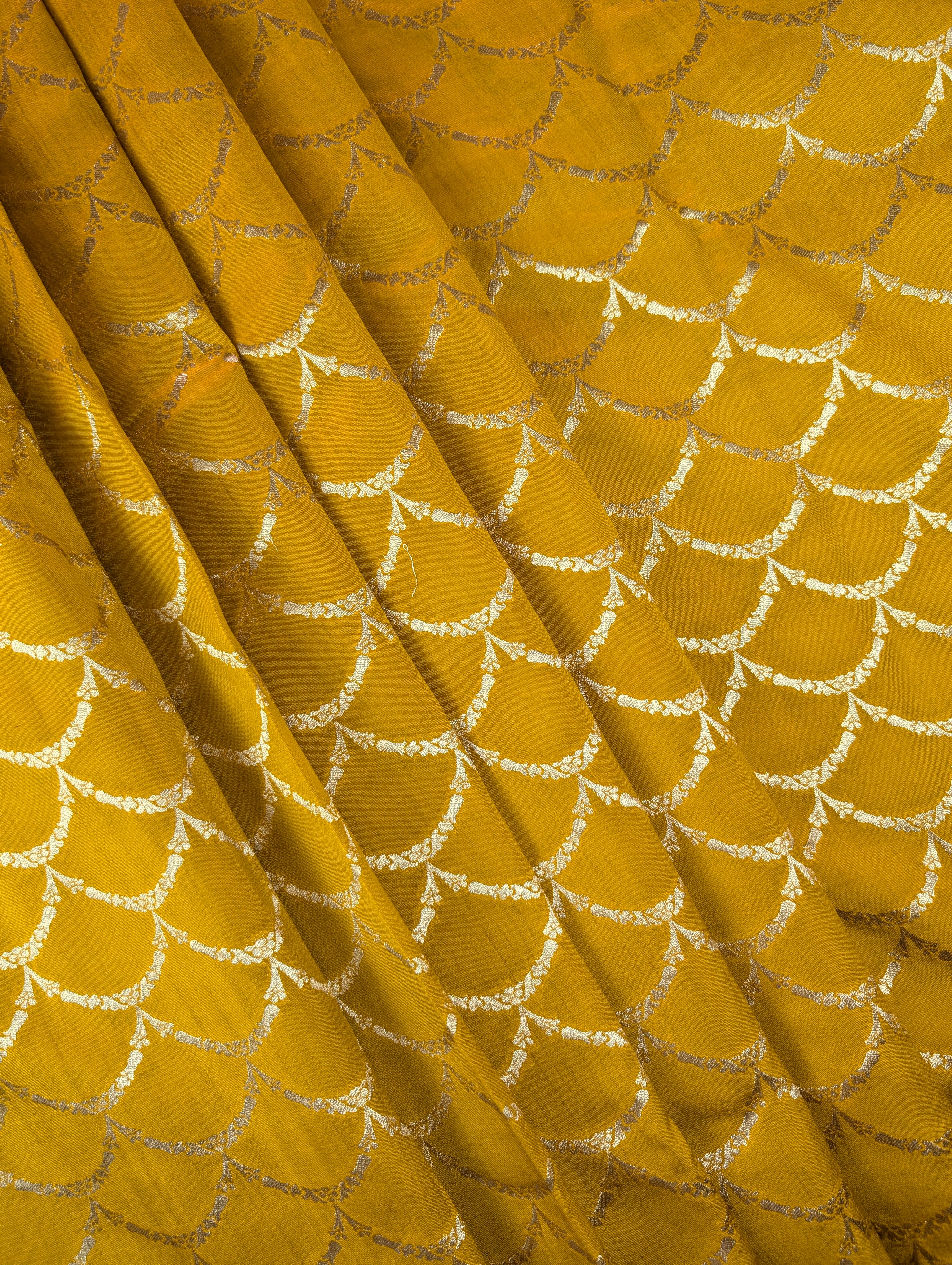 Banarasi Moonga Silk - Golden Mustard (scallop)