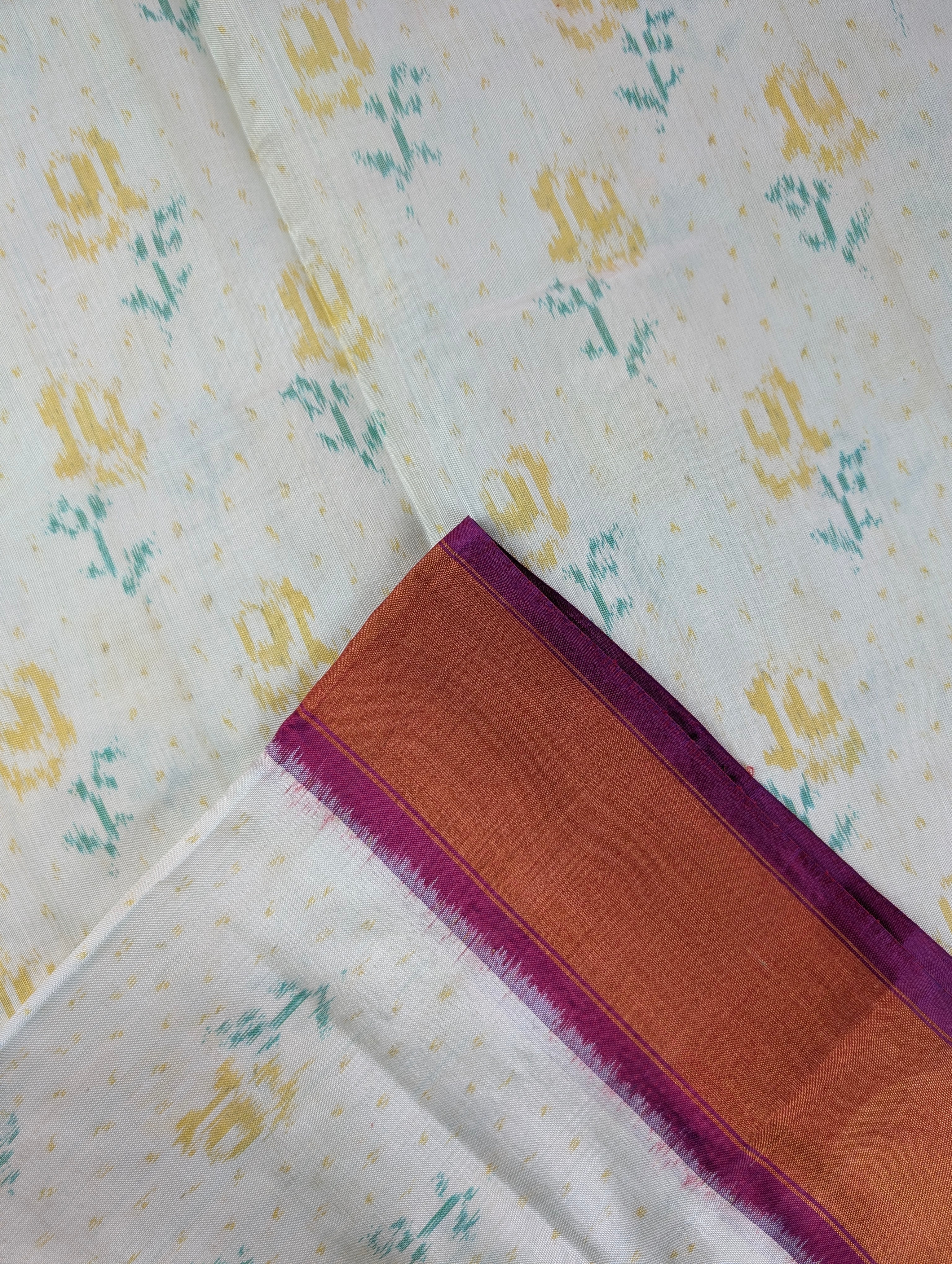 Handloom Patola Pure Silk Saree X Ivory Floral