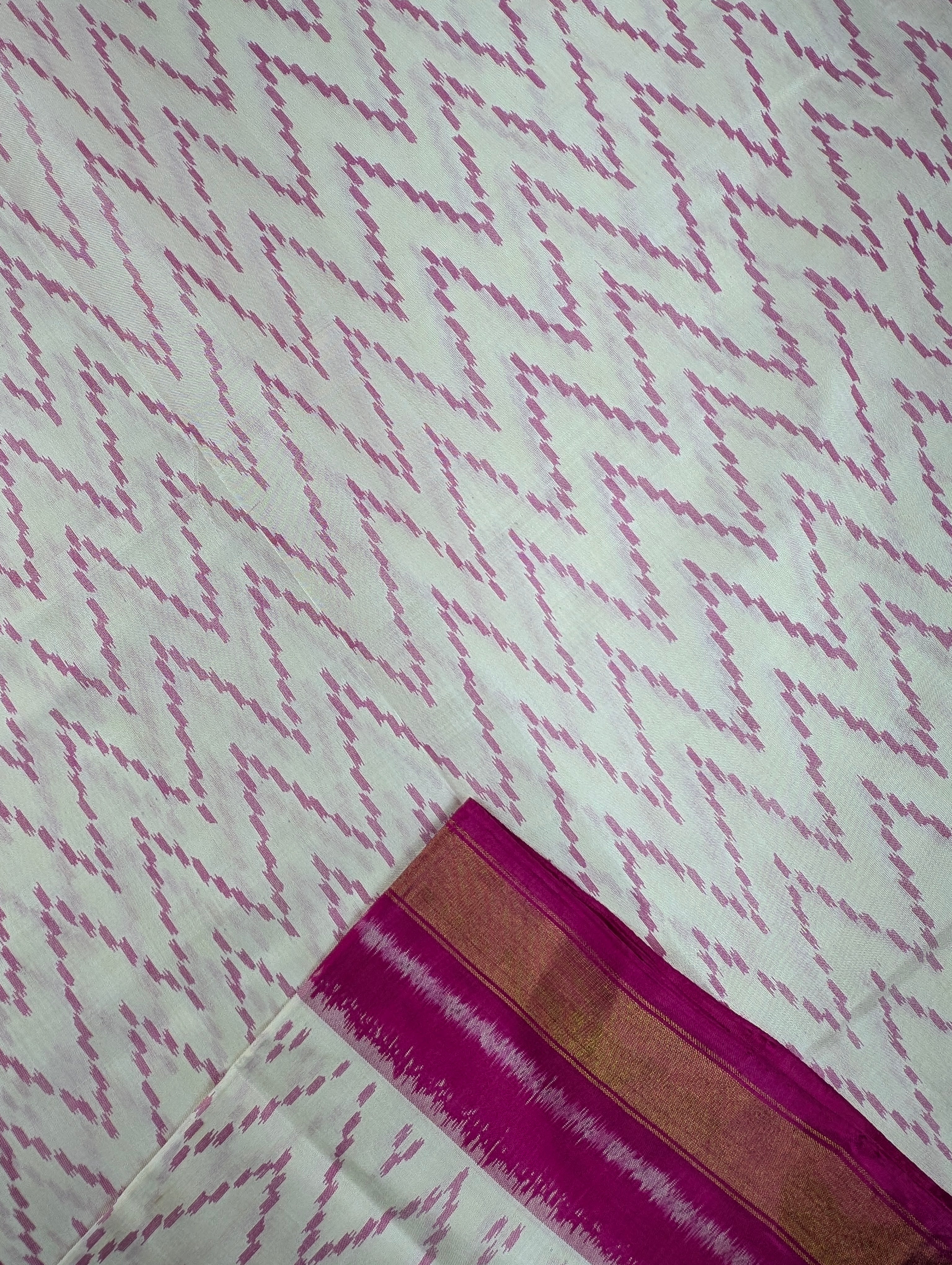 Handloom Patola Pure Silk Saree X off-white base with pink zigzag
