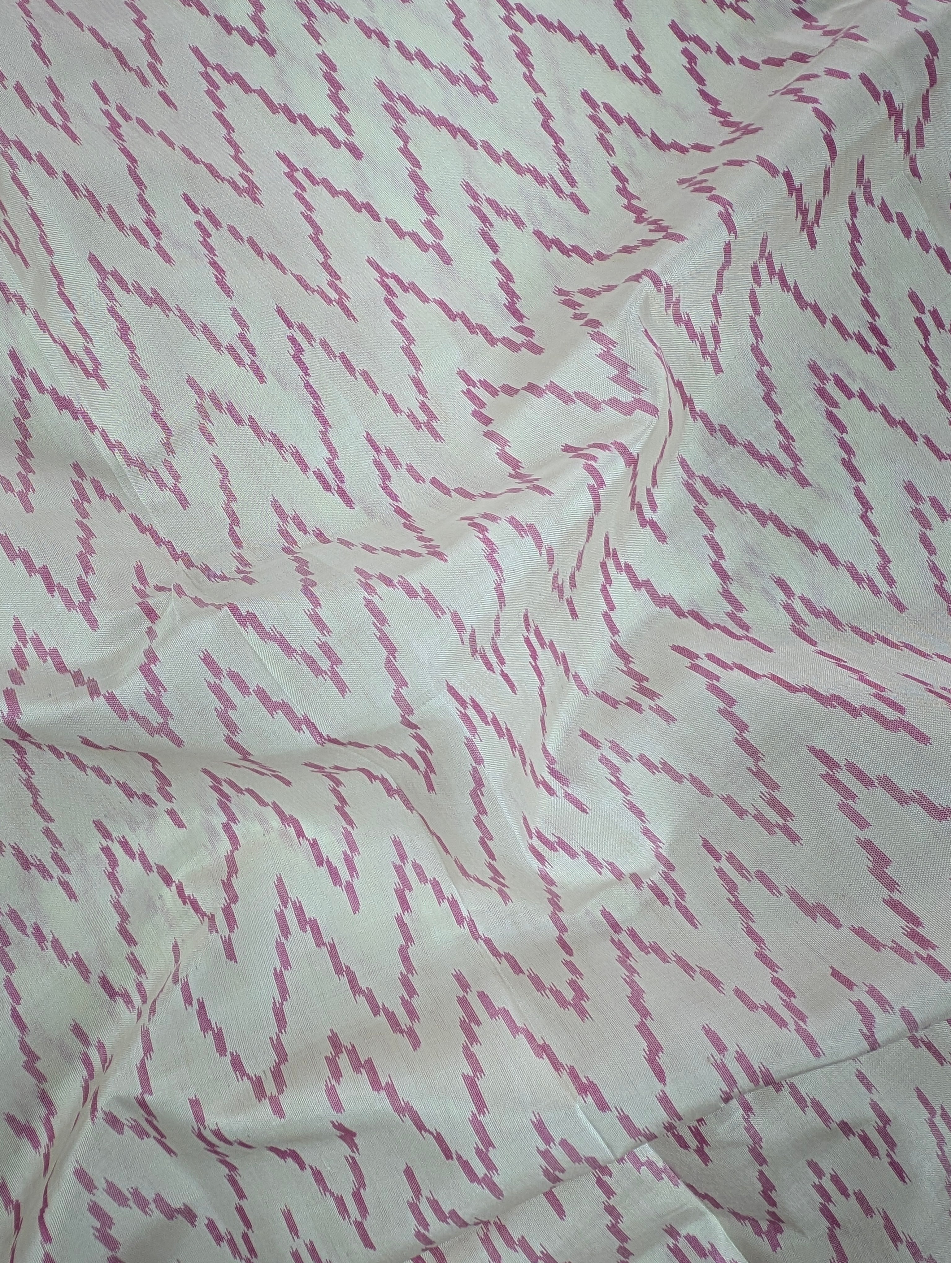 Handloom Patola Pure Silk Saree X off-white base with pink zigzag