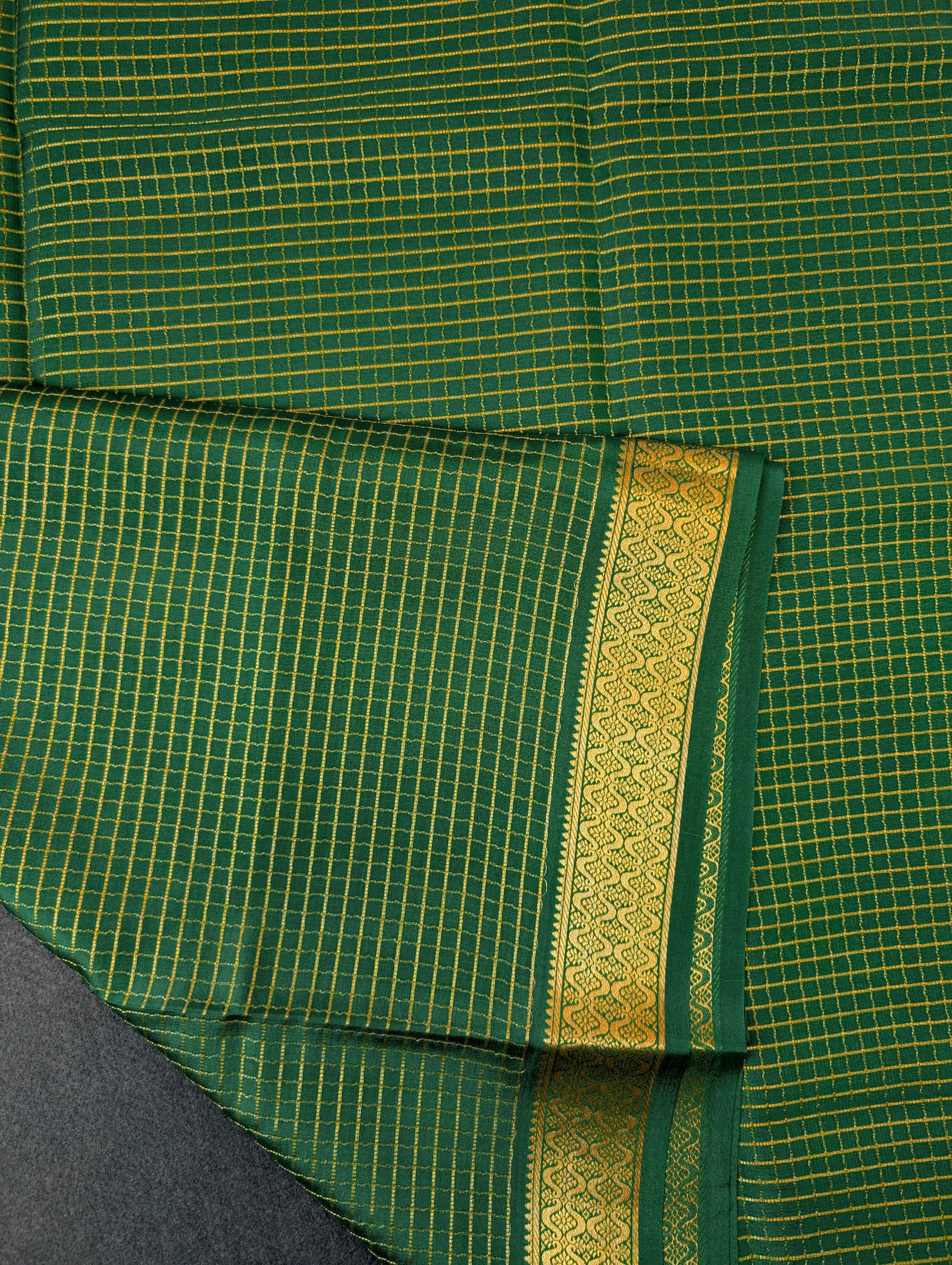 Pure Mysore Silk Crepe X Bandhani - Emerald Green