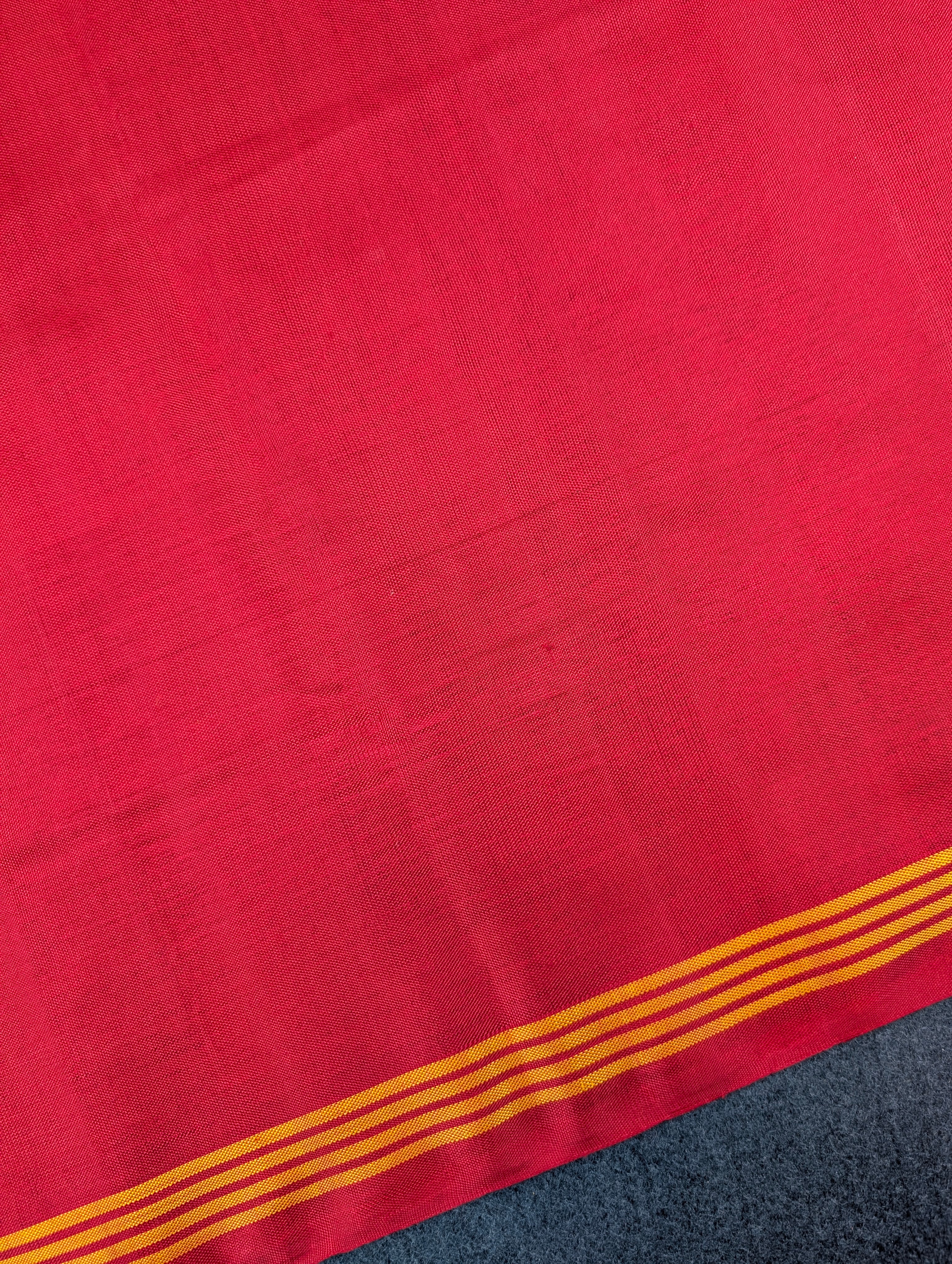 Handloom Patola Pure Silk Saree X Bright Vermilion Red