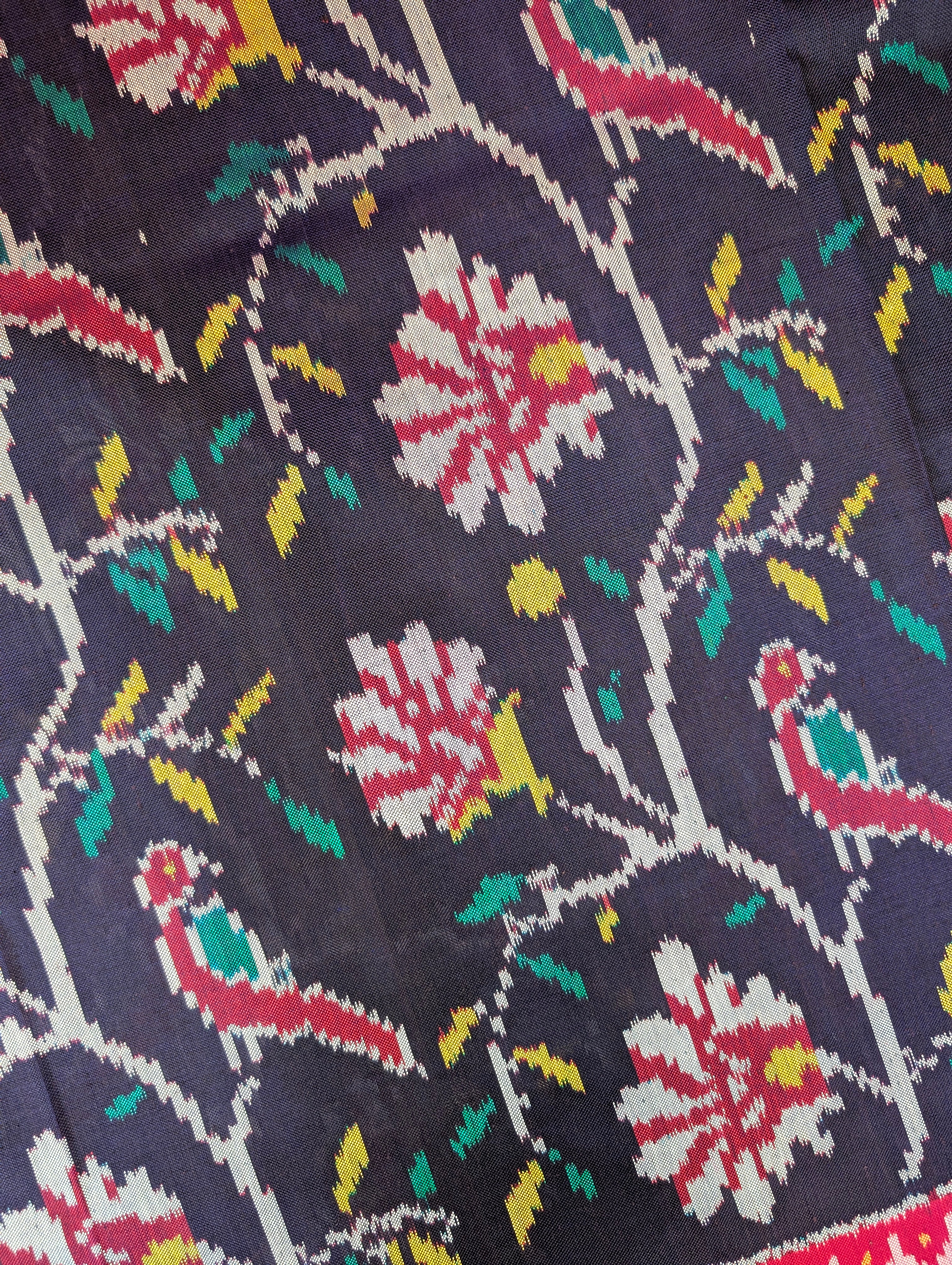 Handloom Patola Pure Silk Saree X Deep Indigo Purple