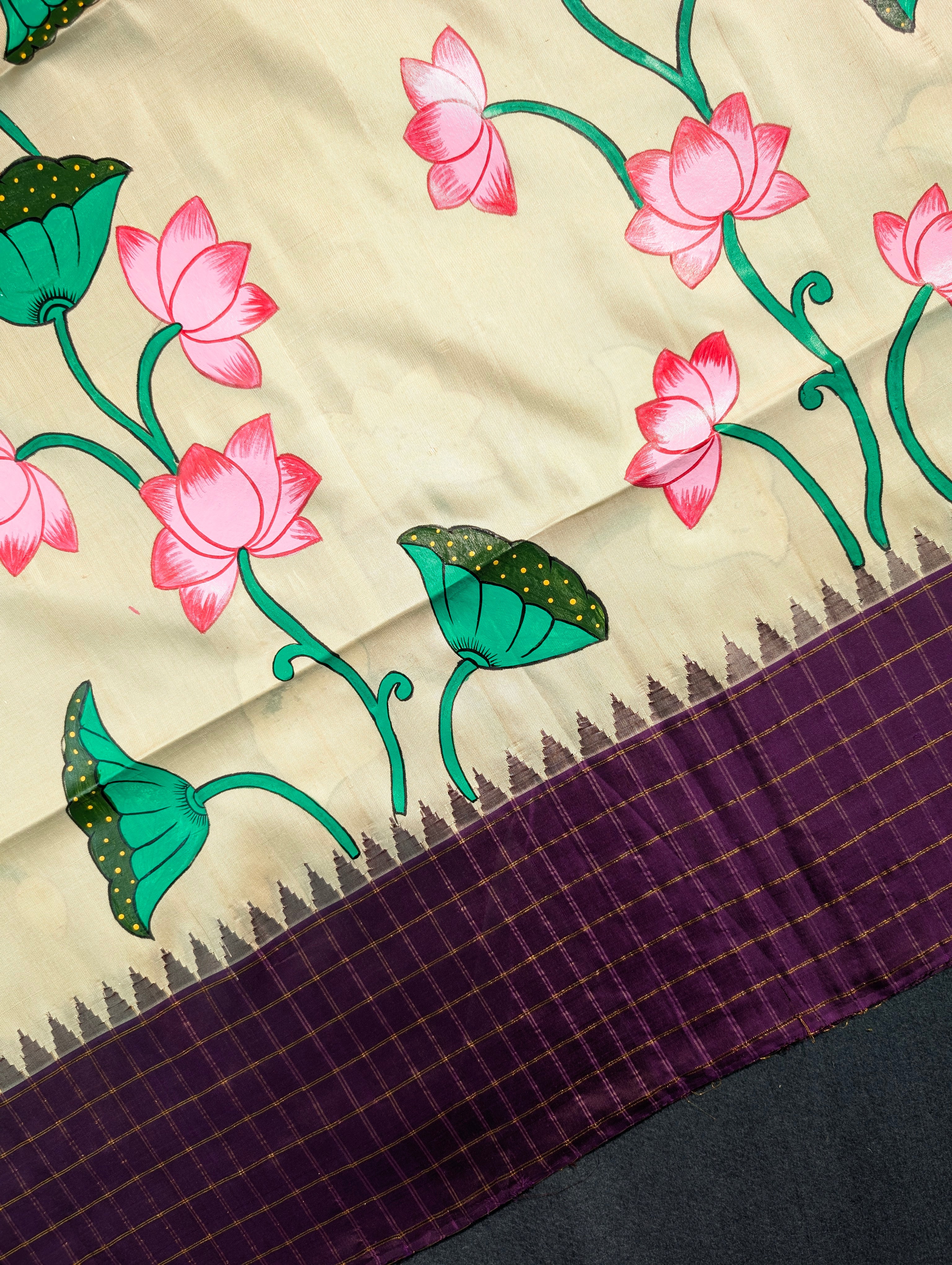 Handloom Gadwal - Elegant Lotus Hand-Painted Silk Saree