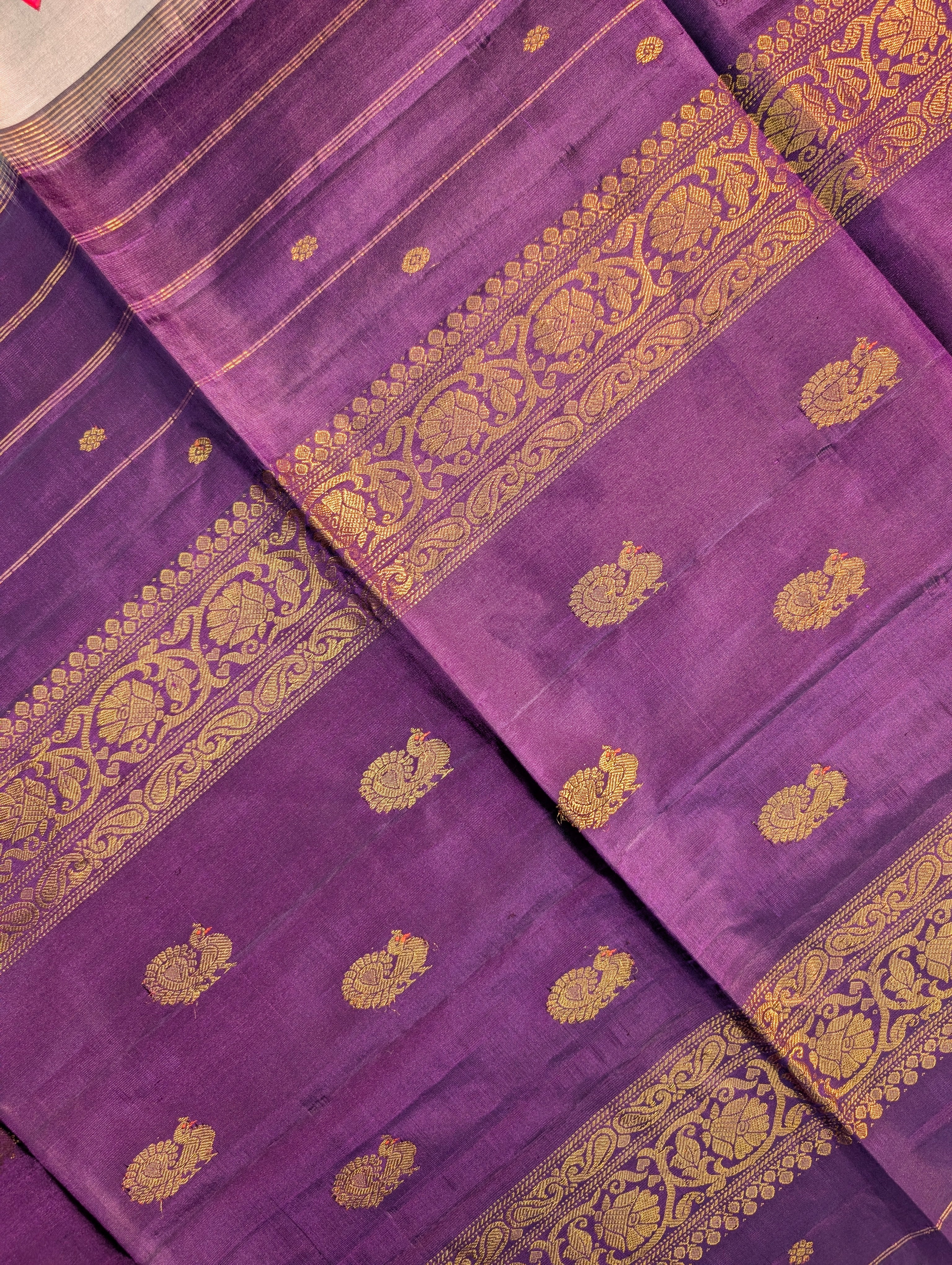 Handloom Gadwal - Elegant Lotus Hand-Painted Silk Saree