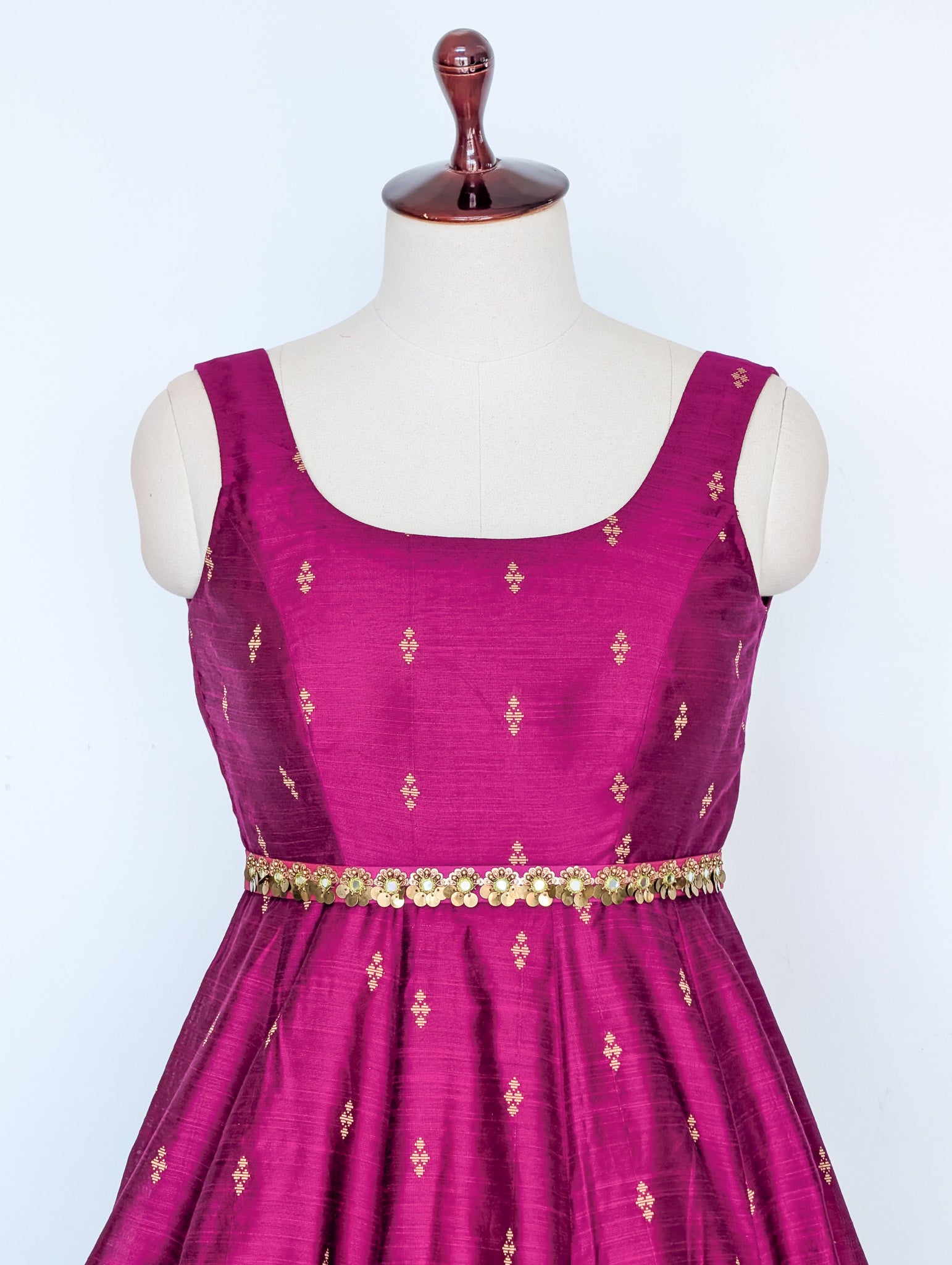 Elegant Magenta Sleeveless Anarkali