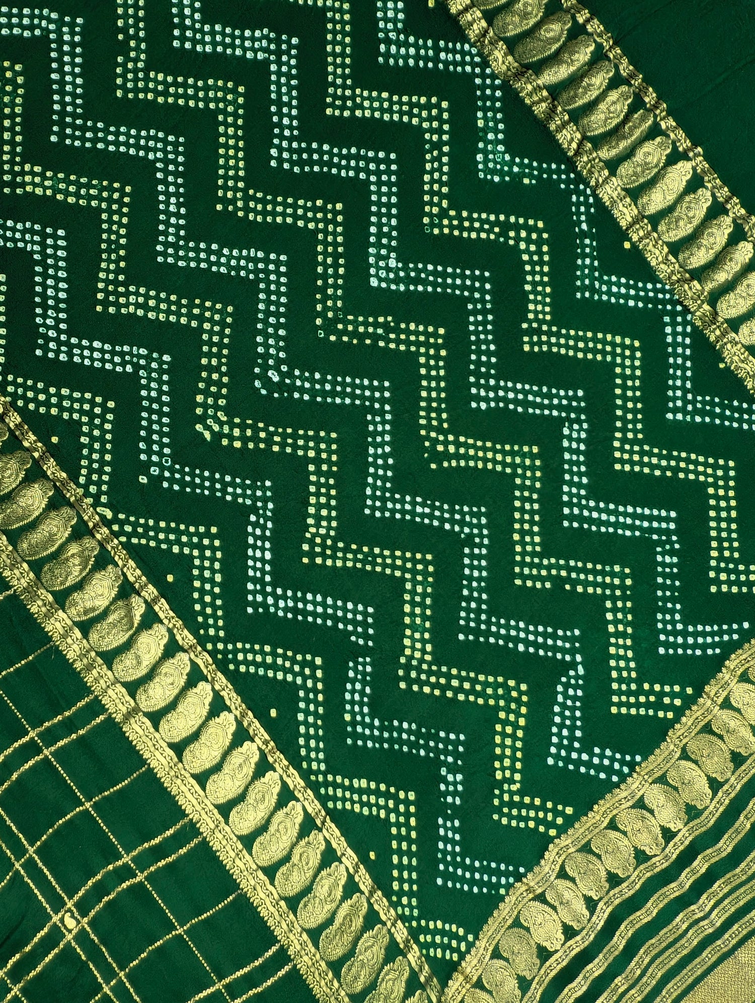 Pure Mysore Silk Crepe X Bandhani - Emerald Green