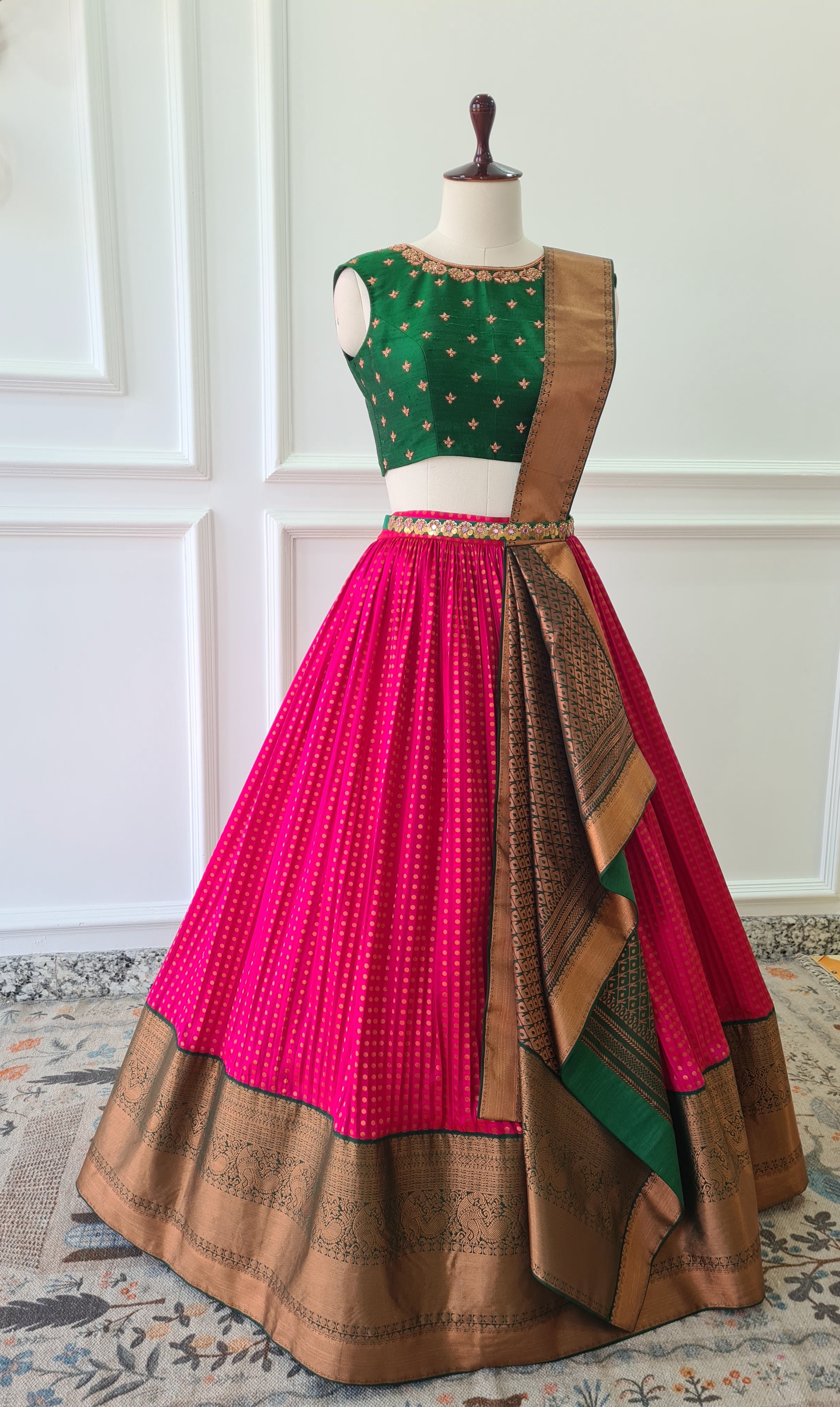 Sale1036 - Green & Pink Pre-Draped Lehanga Set
