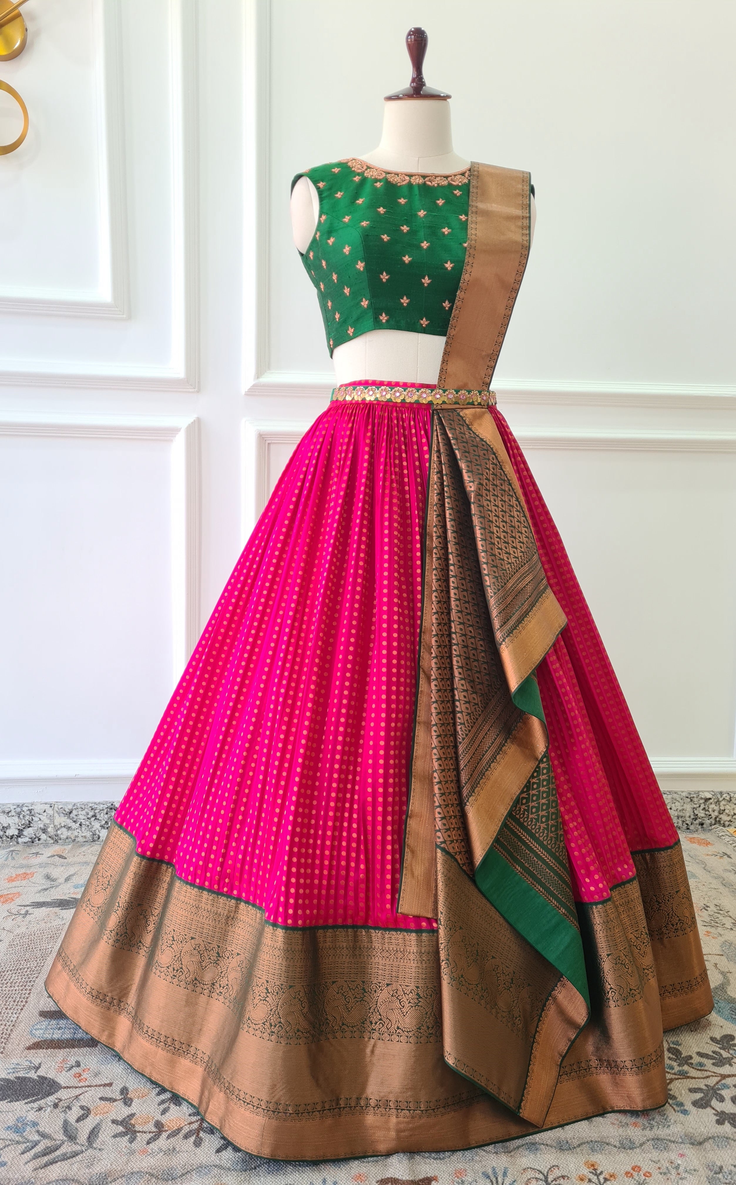 Sale1036 - Green & Pink Pre-Draped Lehanga Set