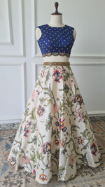 Load image into Gallery viewer, Sale1049 - Floral Crop Top Skirt
