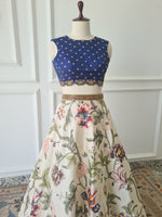 Load image into Gallery viewer, Floral Crop Top Skirt
