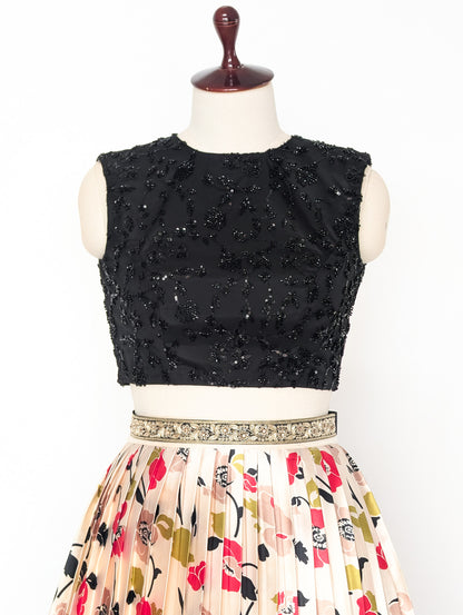 Chic Black Floral Pleated Lehenga