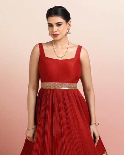 Red &amp; Cream Paisley Border Anarkali