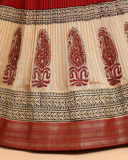 Red &amp; Cream Paisley Border Anarkali