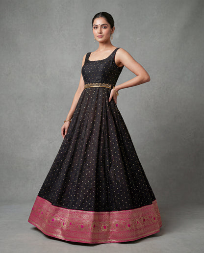 Classy Black Sleeveless Anarkali