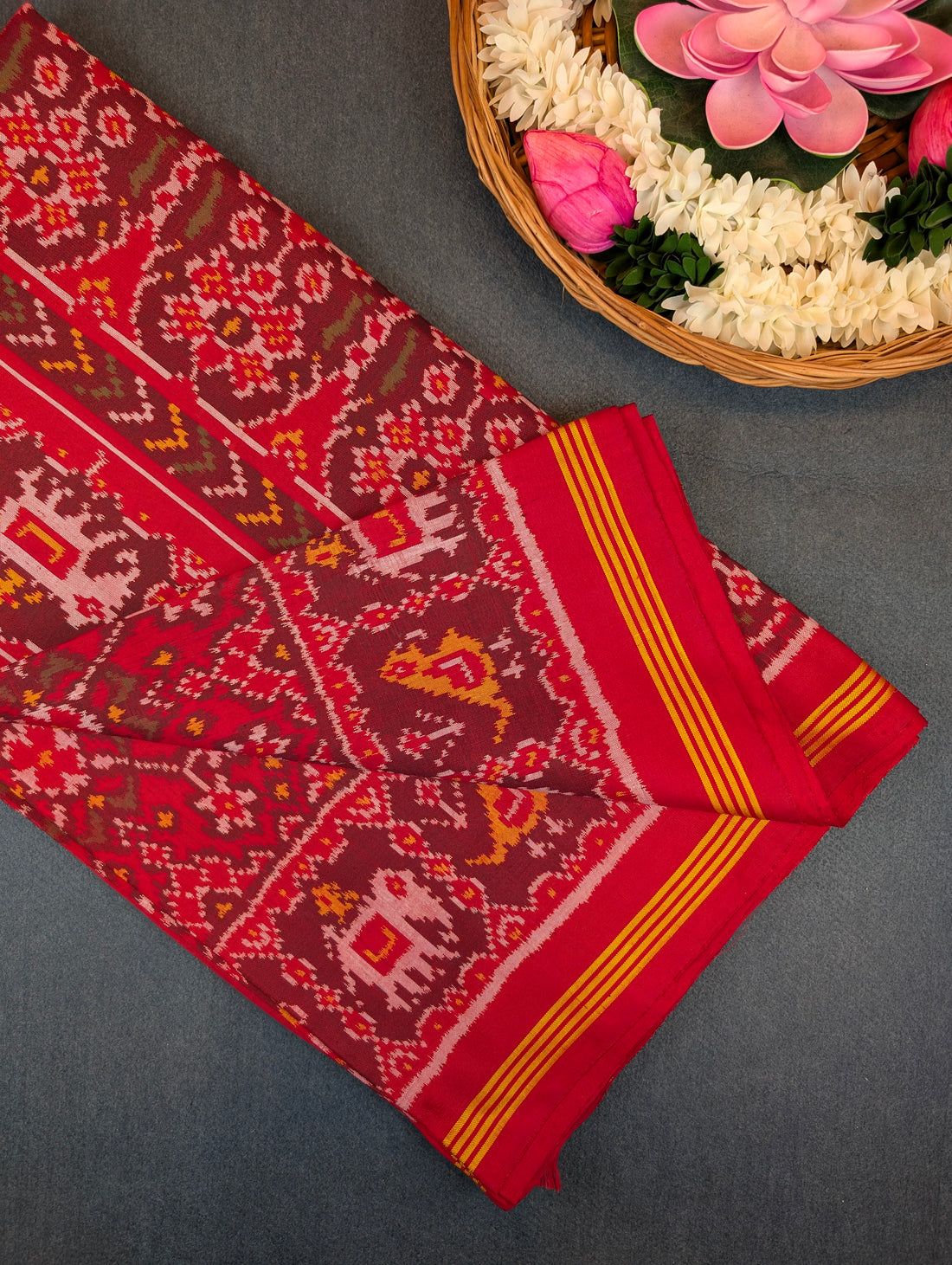 Handloom Patola Pure Silk Saree X Bright Vermilion Red