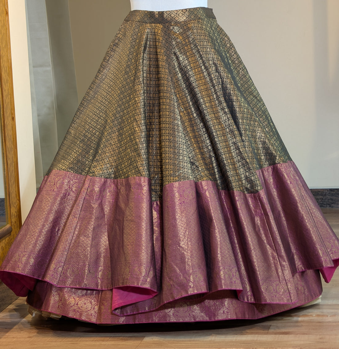 Classic Black &amp; Magenta Banarasi Lehenga