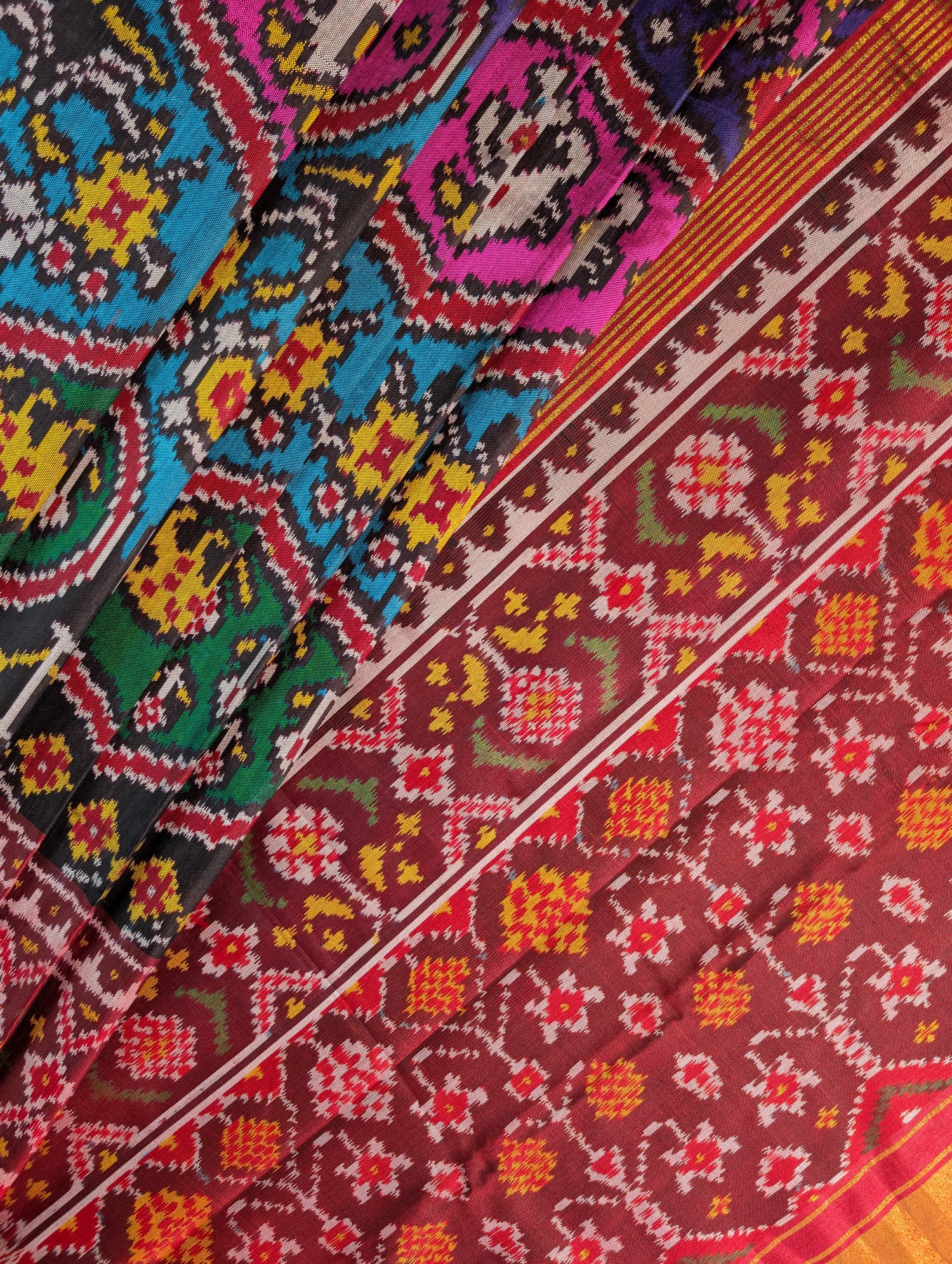 Handloom Tissue Patola Pure Silk Saree X Multicolor