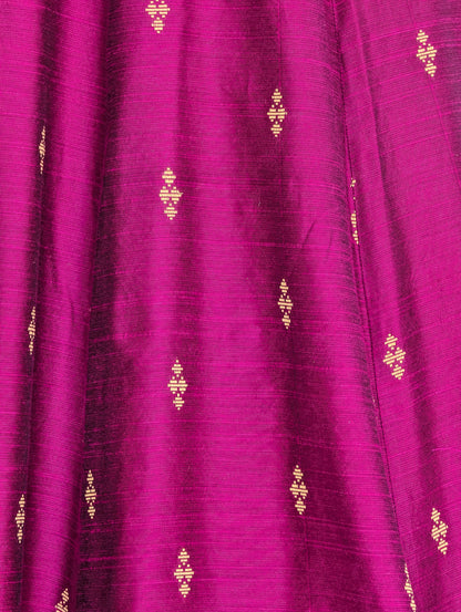 Elegant Magenta Sleeveless Anarkali