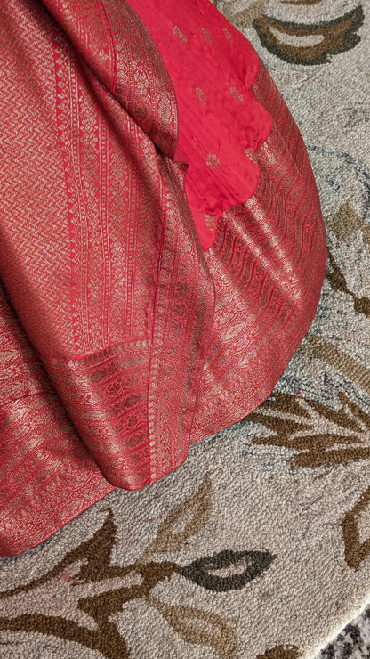 Red Banarasi Pre Draped Lehenga Set
