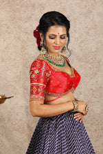 Load image into Gallery viewer, Nirvi
